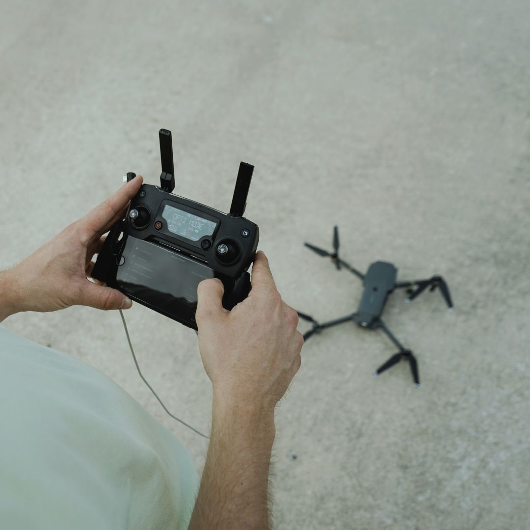 Czym grozi nieostrożny lot dronem?